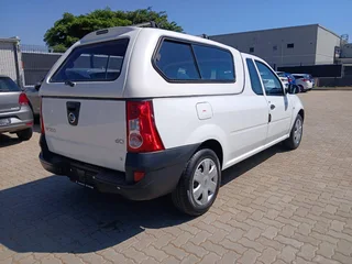 2020 Nissan NP200 1.5 Dci with aircon and safety pack