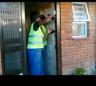 Carpenter  available for u