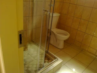 Accommodation - Ad posted by Mogale Kgapane