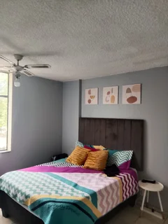 Rooms for rental in Chickasha Flat R3000/R2400 Contact: 0834980576 or 0738844794