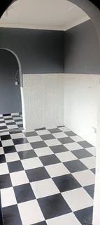 Outbuilding for rent in Shallcross spacious two room outbuilding one big room.