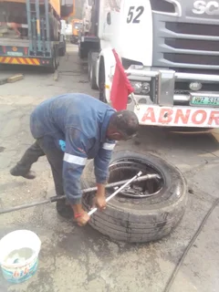 Mobile tyre repairs and fitment