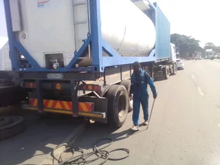 Mobile tyre repairs and fitment