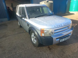 Land Rover Discovery 3 TDV6 Stripping for spares