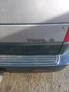 Land Rover Discovery 3 TDV6 Stripping for spares