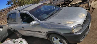 Opel Corsa 1.4i Stripping for spares