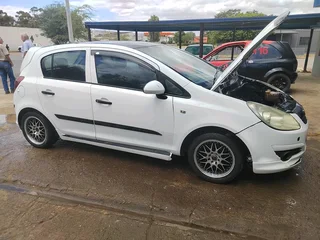 Opel Corsa D 1.4i Esentia Stripping for spares