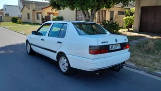 VOLKSWAGEN JETTA 3 CSL 1.6i VERY GOOD CONDITION
