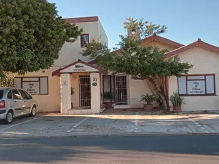 Strand: C T.  Neat Affordable  Self-Catering accommodation