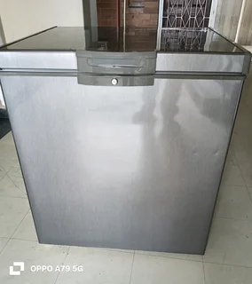 Silver Defy Deep freezer  195 litres used like new