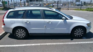 2005 Volvo V50 2.0D