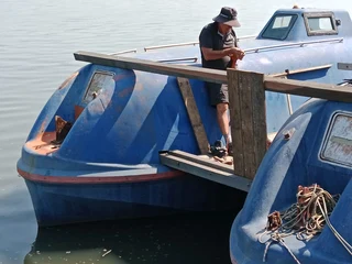 Cat life boat house boat forsale