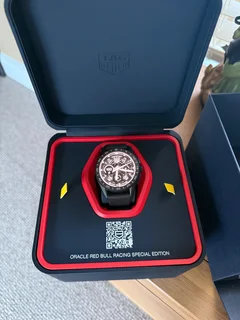 Red Bull limited Edition Tag Heu