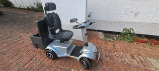 Mobility scooter