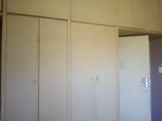 Room - Ad posted by Ivy Rex