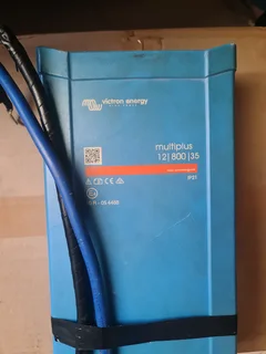 Victron inverter and batteries