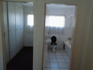 Furnished 1.5Bedroom Townhouse Apartment Special Let