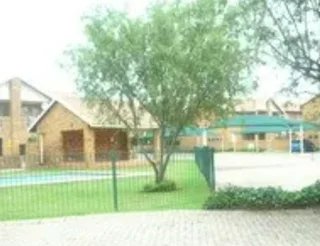 Furnished 1.5Bedroom Townhouse Apartment Special Let