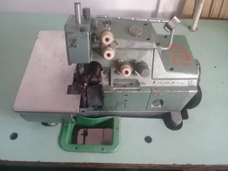 Yamato 5 thread overlock sewing machine  for sale