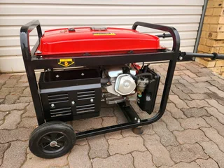 Ryobi generator RG 6900K 5000 watt - like new