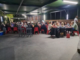 DJ WARREN PETERS (MOBILE DJ SERVICES)