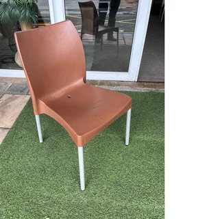 Tia Plastic Chair - Brown - bb2br