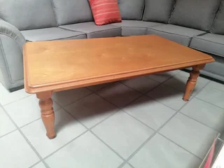 Antiquer Coffee Table (1400x800x450) Kiaat - anctk