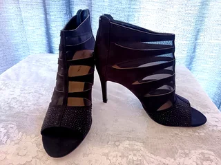 Black Suede Booty Shoe (Size 8)
