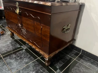 Antique Kist for sale