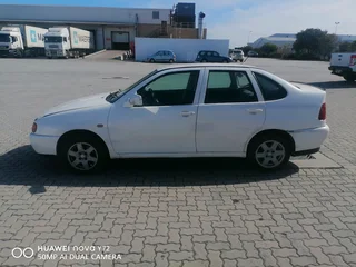 Polo Classic 1.8i