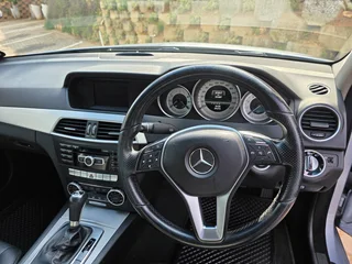 2013 C200 Mercedes-Benz C-Class