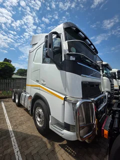 2017 Volvo FH520