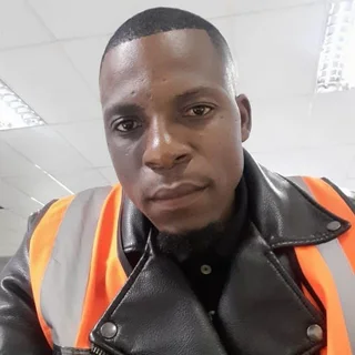 Production supervisor or assistant manager