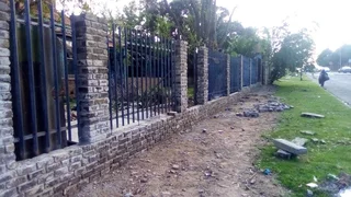 BRICKLAYER / BUILDER /AVAILABLE.