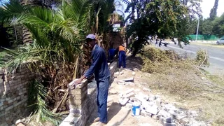 BRICKLAYER / BUILDER /AVAILABLE.