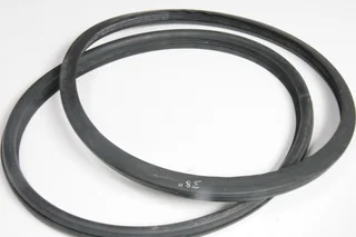 Rear window rubbers for split window vintage Beetle