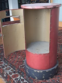 Posting box
