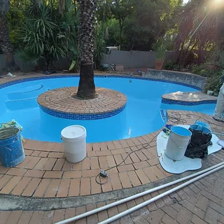 Maintance and Building of swimming pools