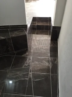 ROOM FOR RENT UMBILO R3500FREE DEPOSIT WATER PARKING 0846557225550