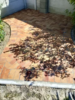 Professional paving with quality you can trust. Call Dura Pave on 082 723 0293