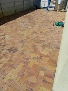 Top performance paving with quality result. Call Dura Pave on 082 723 0293