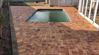 Professional paving done the right way. Call Dura Pave on 082 723 0293.
