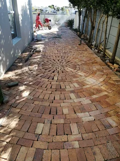 Professional paving done the right way. Call Dura Pave on 082 723 0293.