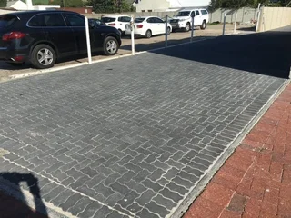 Amazing paving, built to last, finished to impress.Call Dura Pave on 082 723 0293