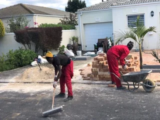 Amazing paving, built to last, finished to impress.Call Dura Pave on 082 723 0293