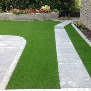 Transform your lawn with the best artificial grass. Call Dura Pave on 082 723 0293.