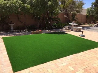 Great artificial grass you can  rely on all year round. call Dura Pave on 082 723 0293.