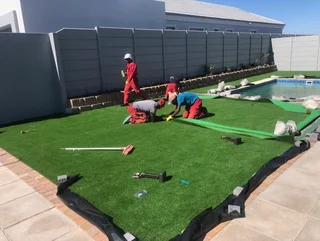 Green grass, timeless cobblestones - Perfect  match,  Call  Dura Pave  on  082 723 0293 for a quote.