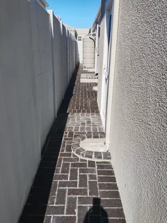 Experience the difference with pavers, cobbles &amp; brick pavers. Contact Dura Pave on 082 723 0293