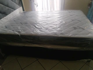 2 Star Double bed (Base and Mattress)